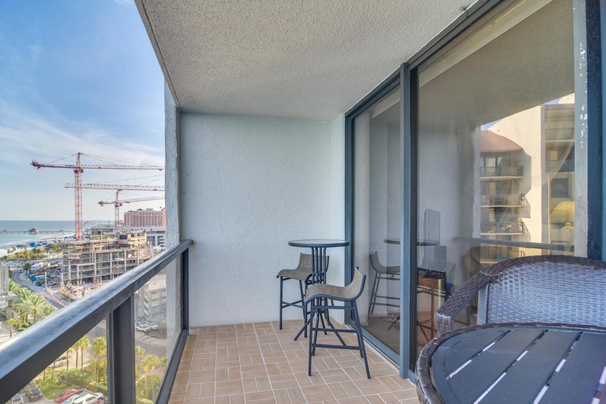 Oceanfront Condo With Balcony And Stunning Views! Clearwater Beach Eksteriør billede