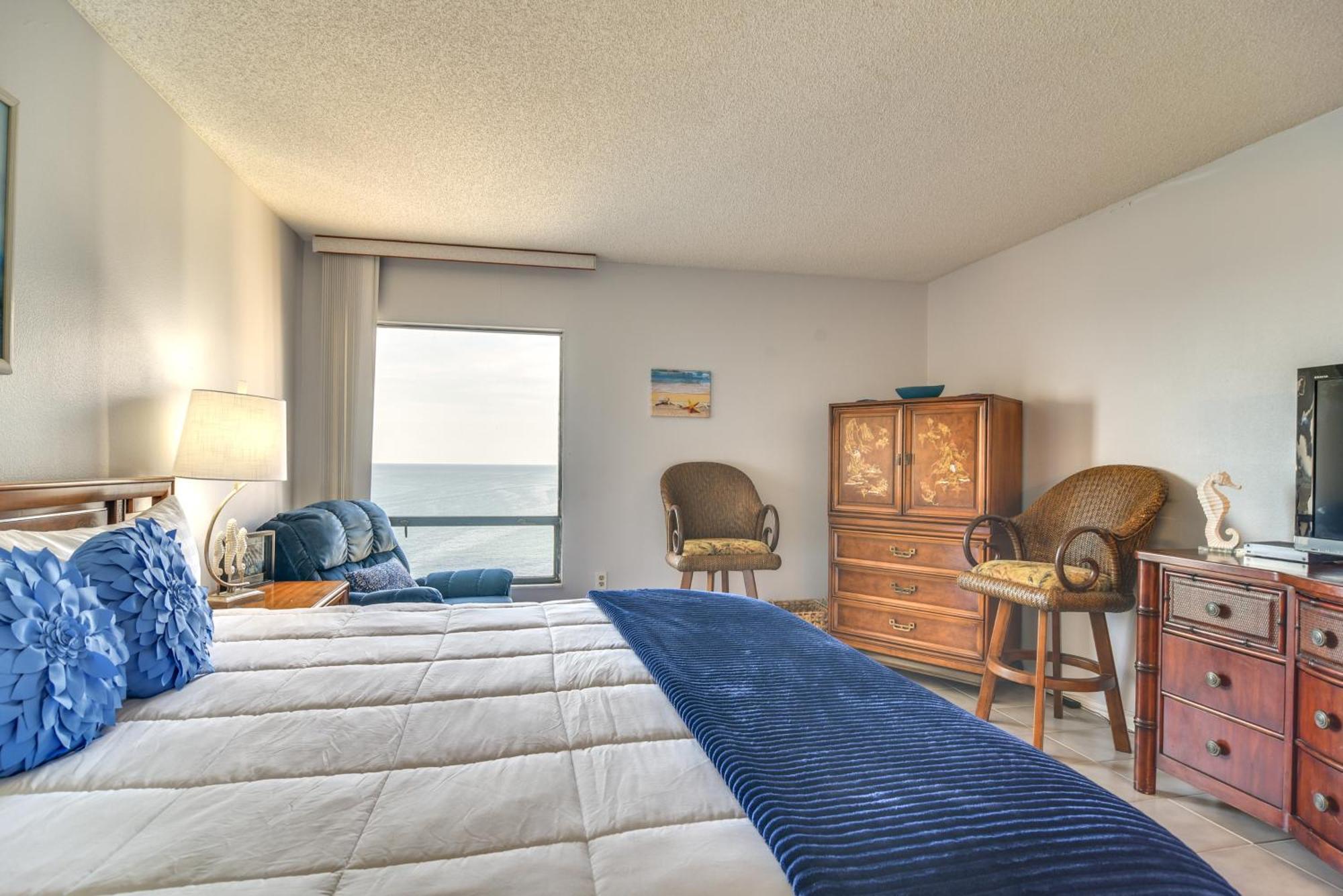 Oceanfront Condo With Balcony And Stunning Views! Clearwater Beach Eksteriør billede